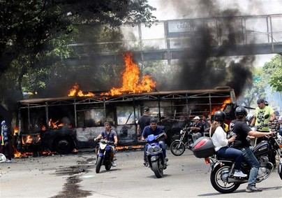 Un muerto y más de 100 heridos en la "Operación Libertad" contra Maduro en Venezuela