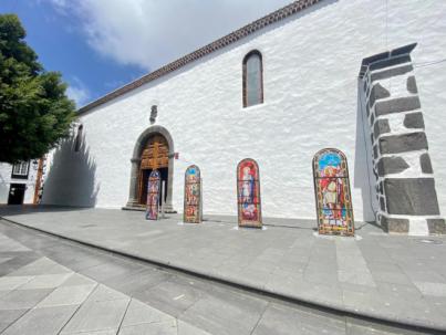 Los Llanos de Aridane expone recreaciones de las vidrieras de la Iglesia Nuestra Señora de Los Remedios