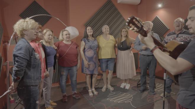 Las agrupaciones del Carnaval cantan juntas su oda optimista al futuro con “P’alante'