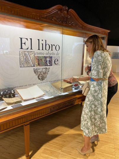 Cultura inaugura El libro como objeto de arte para celebrar el Día de las bibliotecas