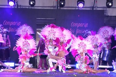Yaiseros y Timanfeiros abren la veda del jolgorio más vistoso y carnavalero
