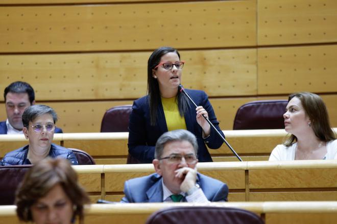Yaiza Castilla traslada al Senado la necesidad de agilizar la firma del convenio de infraestructuras hidráulicas