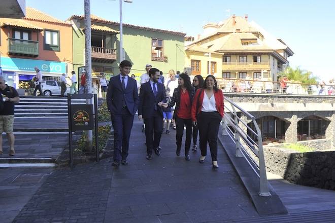 La Secretaria de Estado de Turismo visita el Puerto de la Cruz