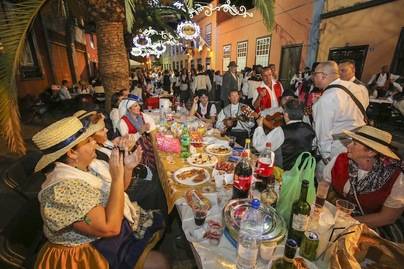 Este martes tradicional Baile de Magos en Santa Cruz