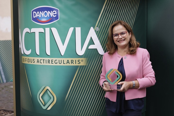 La ingeniera Mary Barreto recibe el premio nacional Activia Mujeres con Talento por su trayectoria en el IAC