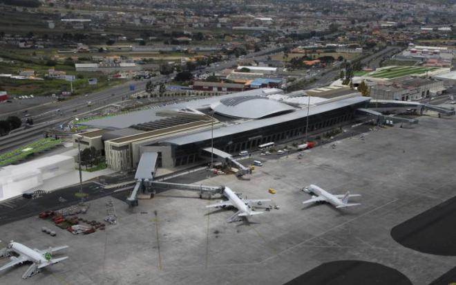 Los aeropuertos registran 18,7 millones de pasajeros hasta abril