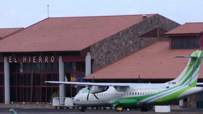 Más de 3,7 millones de pasajeros pasaron por los aeropuertos canarios en septiembre