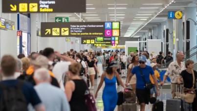 Canarias registra 4.7 millones de pasajeros en julio