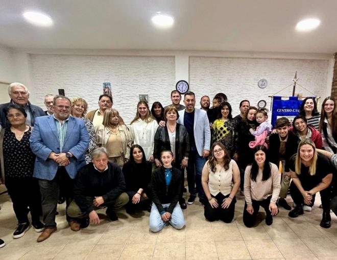 Téllez denuncia barreras económicas para la integración de repatriados