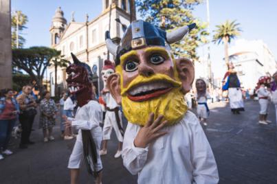 El desfile ‘Diablos y Tarasca’ conjuga simbolismo y tradición