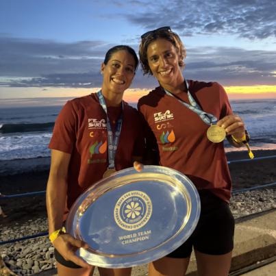 Alba Alonso e Iballa Ruano, campeonas del Mundo por Equipos de SUP