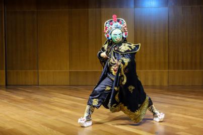 Danza y música tradicionales para recibir el Año Nuevo Chino
