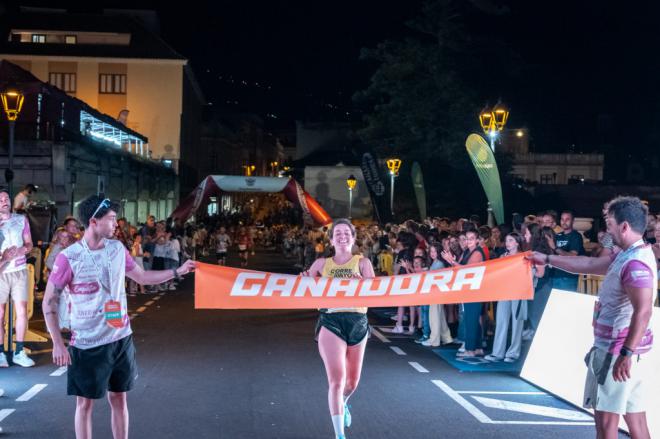 La Hospiten 8KM Orotava inunda de emoción el casco villero