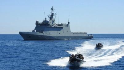 Un buque de la Armada zarpa hacia Gaza para escoltar la Flotilla