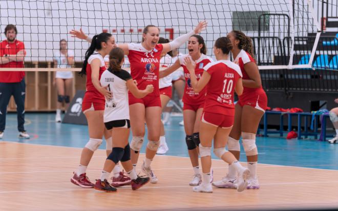 El Arona LESS4MORE estrena su casillero de victorias
