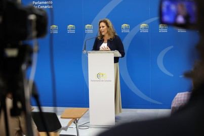 Astrid Pérez destaca la intensa actividad del Parlamento de Canarias