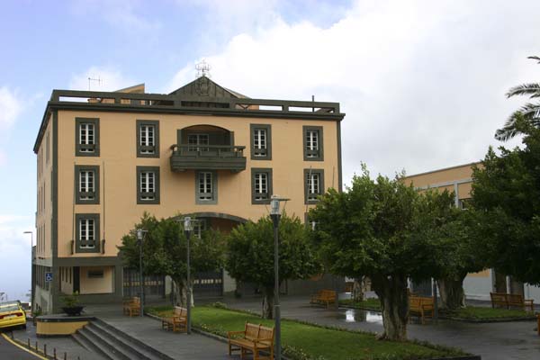 ASCAV impugna ordenanza de Granadilla sobre alquiler vacacional