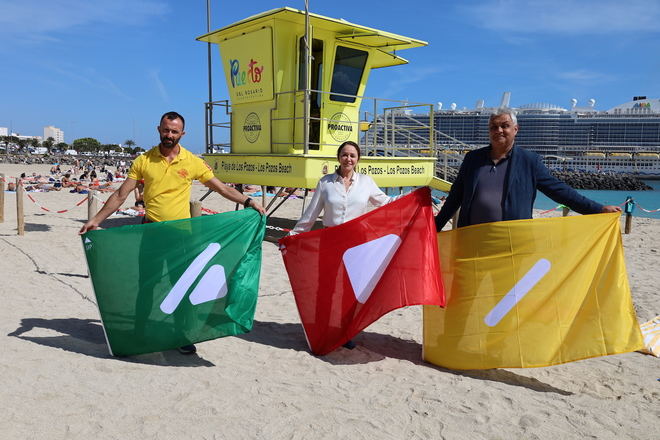 La Playa de Los Pozos cuenta con banderas para daltónicos