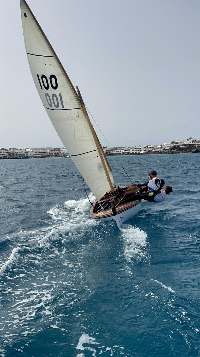 El Tritón gana con suspense la Copa Vela Latina del Sur 2022