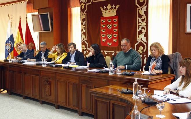 Barreto expone en Lanzarote el anteproyecto de la Ley del Suelo