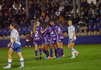 La UDG Tenerife vence en el derbi copero y triunfa el fútbol tinerfeño