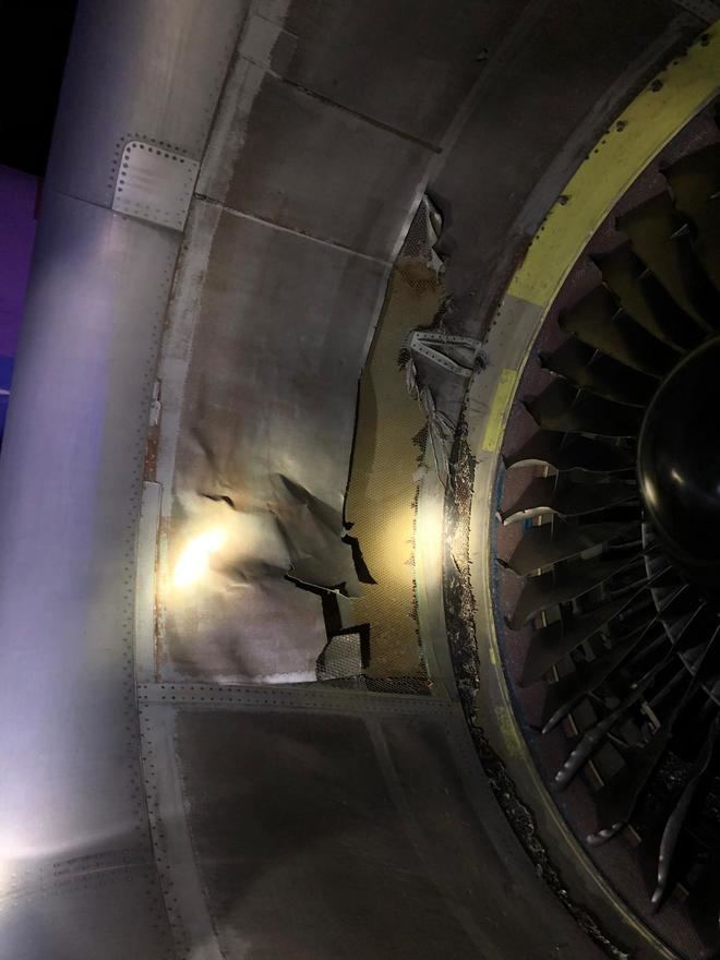 Desperfectos en el motor del Boeing