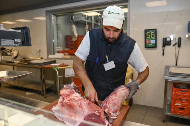 HiperDino prepara tu mesa para tu cena especial de Navidad con grandes descuentos