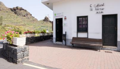 Santa Cruz de Tenerife: 2.137 farmacéuticos colegiados y 400 puntos de atención