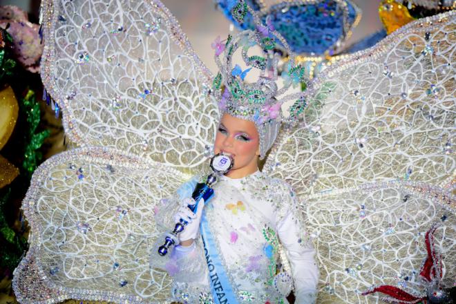 La Gala del Trono Infantil deslumbra bajo “El hechizo de Brianna”