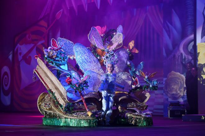 La Gala del Trono Infantil deslumbra bajo “El hechizo de Brianna”
