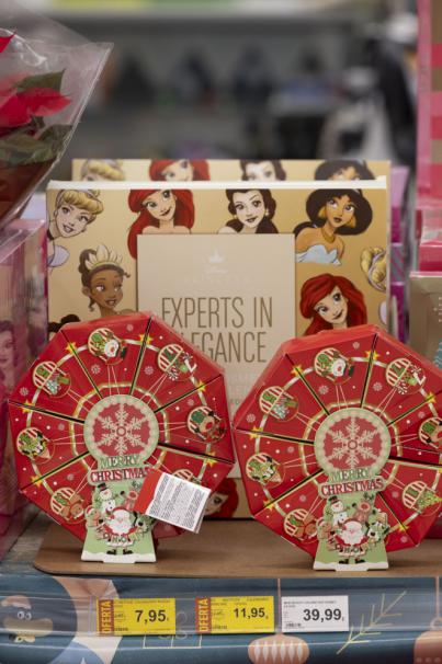 HiperDino cuida tu belleza esta Navidad y lanza 10 diferentes calendarios de adviento de cosmética y perfumería con precios para todas las economías