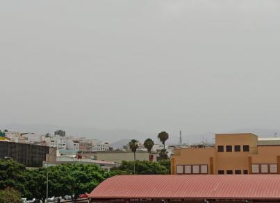 Sanidad recomienda a las personas más sensibles tomar precauciones ante la presencia de calima