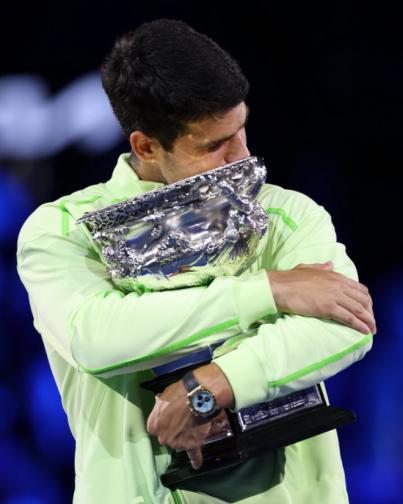 Alcaraz conquista su primer Abierto de Australia