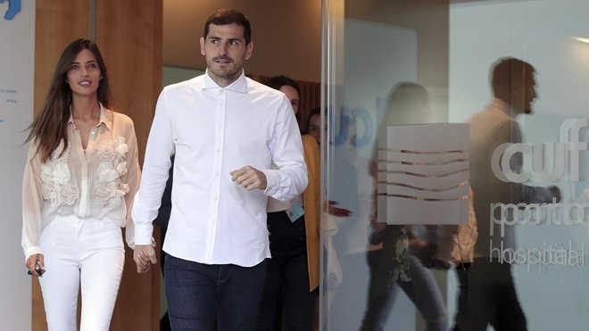Casillas abandona el hospital: 'No sé qué será del futuro, lo más importante era estar aquí'