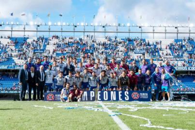 Blanquiazules celebran el título de campeones