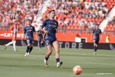 El CD Tenerife cae en el último partido de la temporada ante la UD Almería