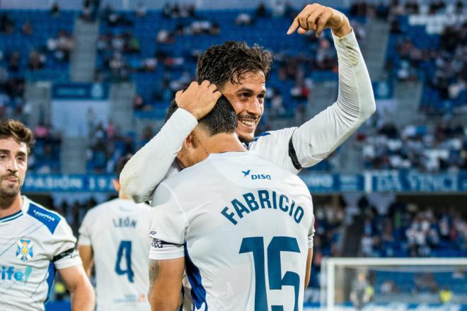 El líder vence en el Heliodoro Rodríguez López