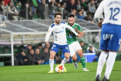 Gran victoria blanquiazul en A Malata