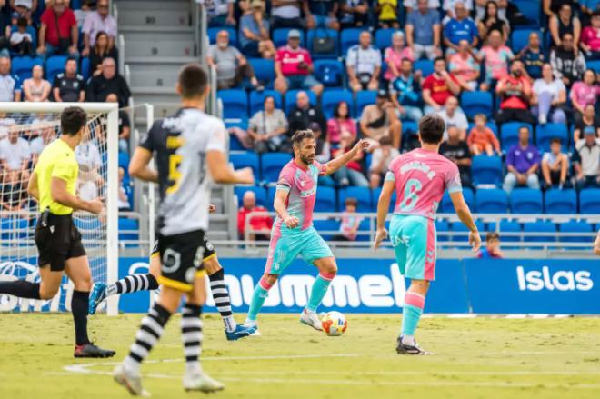 El CD Tenerife no suma en el Heliodoro Rodríguez López