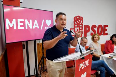 PSOE de Arona reelige a Mena para liderar el partido