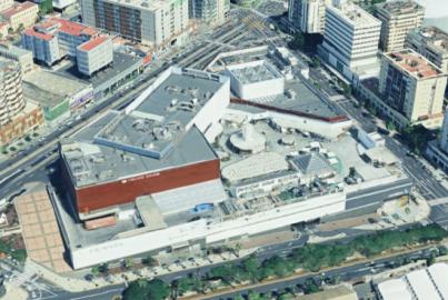 Sí se puede rechaza la apertura en festivos de los centros comerciales