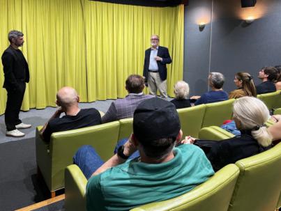 David Olivera conquista Los Ángeles con ‘Cincuenta’ y un lleno absoluto