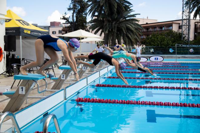 Éxito rotundo en la VI Competición de Natación Adaptada