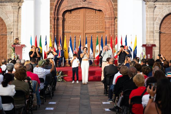 La Gomera hace un llamamiento a la paz en el 533 aniversario de la partida de Colón