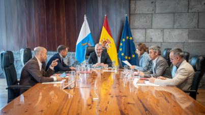El Gobierno otorga 12 Medallas de Oro de Canarias en 2026