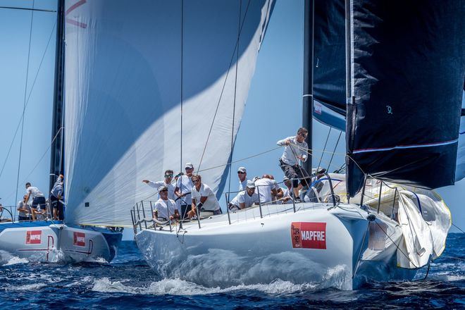 Seis barcos mantienen el liderato en la segunda jornada de la Copa del Rey de Vela