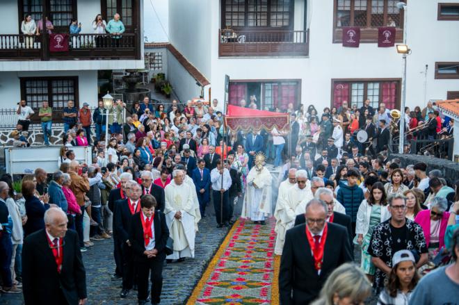 Villa de Mazo da la bienvenida al Corpus Christi