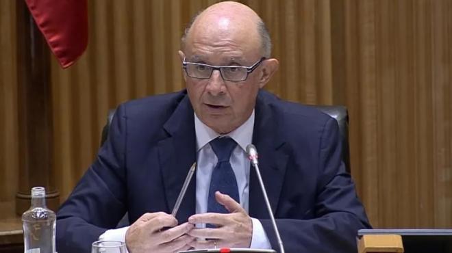 Imputado Montoro por favorecer a empresas gasísticas mediante cambios legales