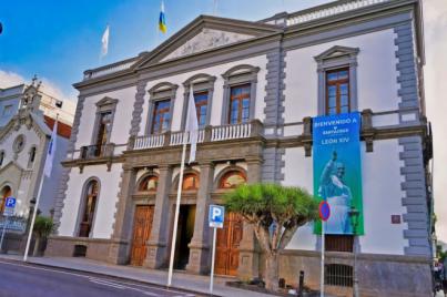 El alcalde dicta un bando con motivo de la visita del Papa León XIV de este viernes
