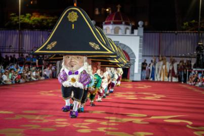 Canarias se rinde ante la Danza de Los Enanos tras diez años